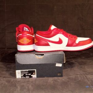 Jordan 1 low “cardinal red”